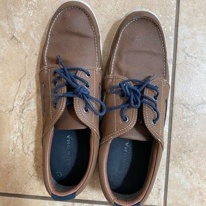 - Men’s Sonoma shoes